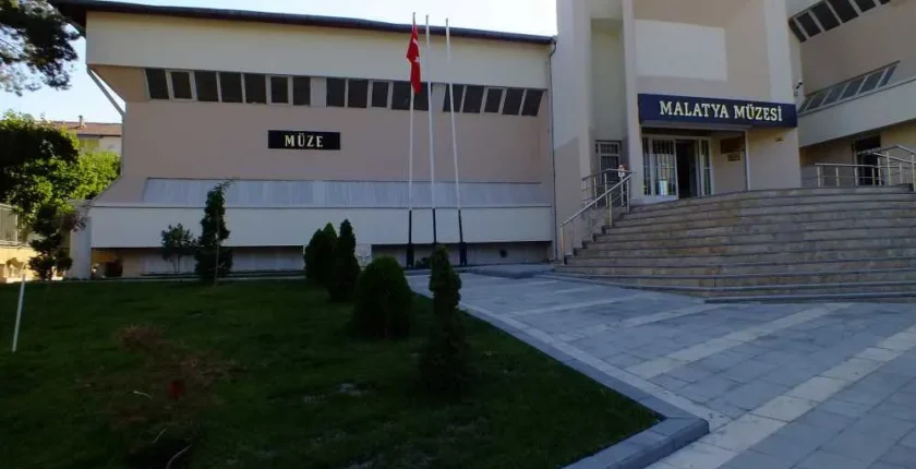Malatya Müzeler Rehberi: Arslantepe’nin Mirası (Tüm UNESCO, Arkeoloji ve Kent Müzeleri Rehberi)