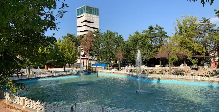 Uşak Kışın Gezilecek Yerler: Taşyaran Vadisi’nde Buzdan Sanat