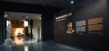 Uşak Müzeler Rehberi: Karun Hazineleri’nin Peşinde (Tüm Arkeoloji, Kent, Halı ve Doğa Müzeleri Rehberi)