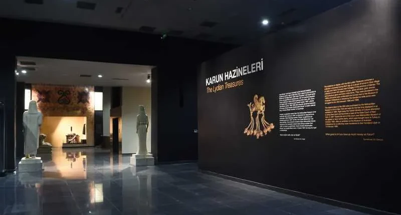 Uşak Müzeler Rehberi: Karun Hazineleri’nin Peşinde (Tüm Arkeoloji, Kent, Halı ve Doğa Müzeleri Rehberi)