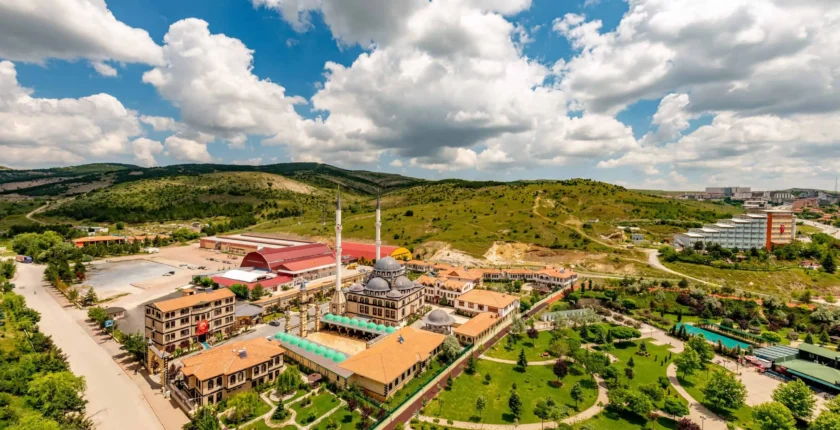 Yozgat Kışın Gezilecek Yerler: Soğuk Havalarda Keşfedilecek Noktalar Yozgat Kışın Gezilecek Yerler: Soğuk Havalarda Keşfedilecek Noktalar