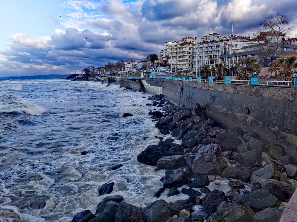 Akçakoca-Göktepe-Aktaş Şelalesi Parkuru
